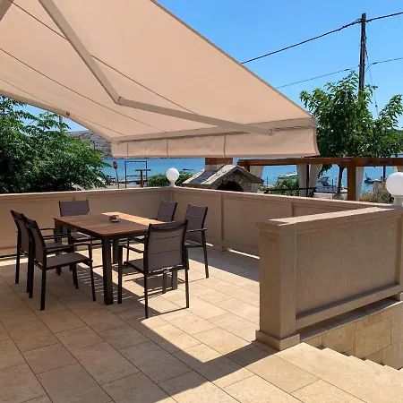 Haus Lupic Panzió 3*