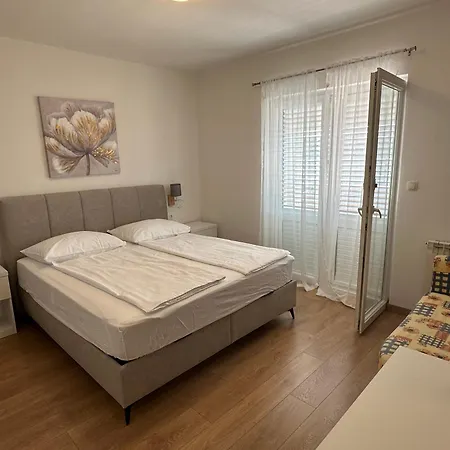 Haus Lupic krevet i doručak Barbat na Rabu